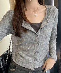 Chiina（チーナ）の「Chiina /フェイクレイヤード　バイカラートップス（Tシャツ/カットソー）」