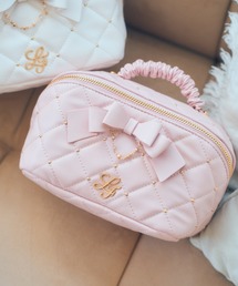 LAFARY（ラファリー）の「キルティングメイクポーチ（ポーチ）」