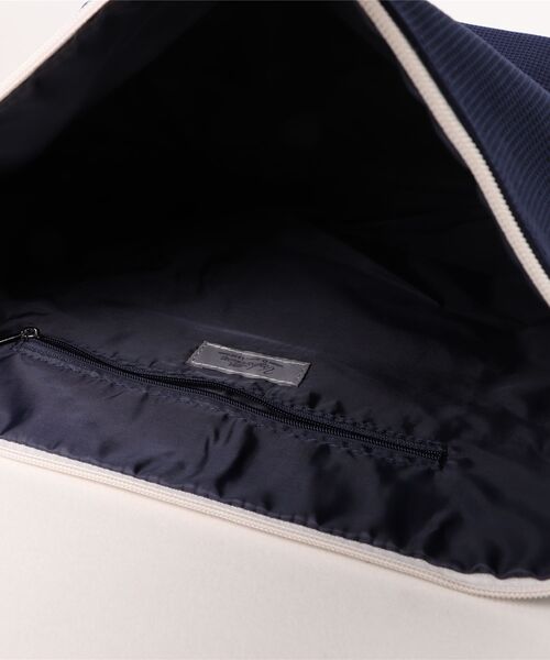 cache cache(カシュ カシュ)の「VERYコラボ カシュカシュ cachecache / ポンポン付きポーチセット(ポーチ・レディース・ネイビー/グレー・FREE)」の5枚目の写真