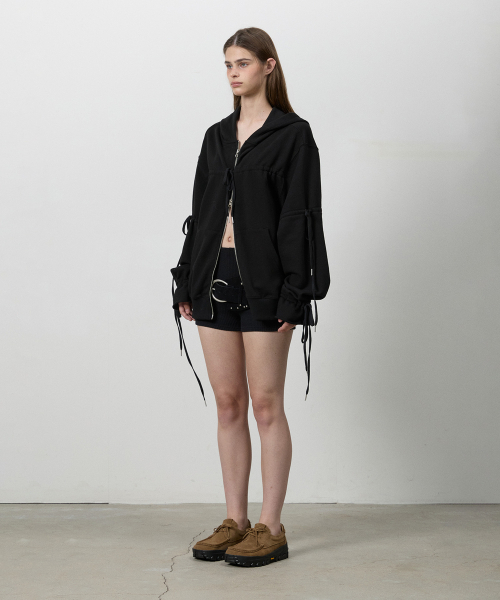THREE TO EIGHTY(スリートゥエイティー)の「RIBBON DRAWSTRING HOODIE BLACK(パーカー・レディース・その他・FREE)」の5枚目の写真
