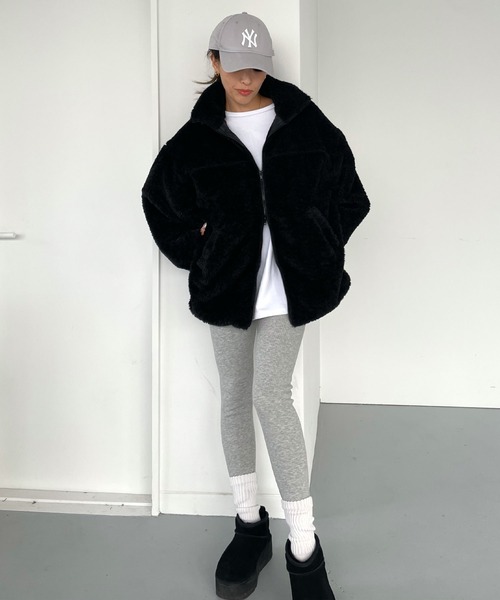 CHERI since1985(シェリ)の「裾ドロストダブルジップボアオーバーコート(ブルゾン・レディース・キャメル/ブラック・FREE)」の8枚目の写真