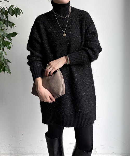 DouDou(ドゥドゥ)の「【WEB限定】クロス編みタートルチュニック(ニット/セーター・レディース・ブラック/ブルー/ベージュ・FREE)」の2枚目の写真