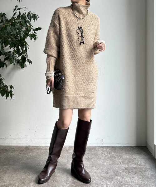 DouDou(ドゥドゥ)の「【WEB限定】クロス編みタートルチュニック(ニット/セーター・レディース・ブラック/ブルー/ベージュ・FREE)」の5枚目の写真