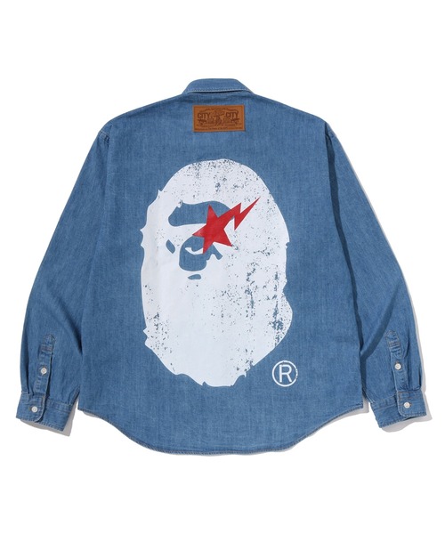 A BATHING APE(アベイシングエイプ)の「APE HEAD RELAXED FIT DENIM SHIRTS(シャツ/ブラウス・メンズ・ライトインディゴブルー・LARGE/MEDIUM/X-LARGE/XX-LARGE/SMALL)」の2枚目の写真