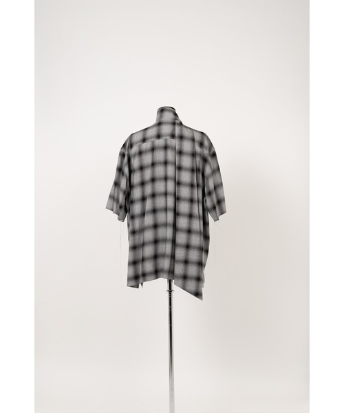 KEISUKEYOSHIDA（ケイスケヨシダ）の「Imitation Long Collar Shirt（シャツ/ブラウス・レディース・ホワイト/ブラック・S/M）」の15枚目の写真