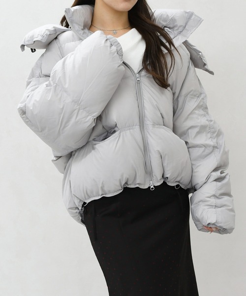 31 Sons de mode（トランテアン　ソン　ドゥ　モード）の「2025秋冬新作 一部店舗限定 スタンドカラーショートダウン（ダウンジャケット/コート・レディース・ブラック/グレー・ﾌﾘ-）」の5枚目の写真