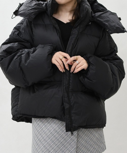 31 Sons de mode（トランテアン　ソン　ドゥ　モード）の「2025秋冬新作 一部店舗限定 スタンドカラーショートダウン（ダウンジャケット/コート・レディース・ブラック/グレー・ﾌﾘ-）」の3枚目の写真