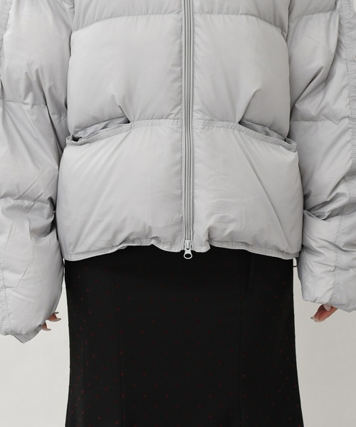 31 Sons de mode（トランテアン　ソン　ドゥ　モード）の「2025秋冬新作 一部店舗限定 スタンドカラーショートダウン（ダウンジャケット/コート・レディース・ブラック/グレー・ﾌﾘ-）」の12枚目の写真