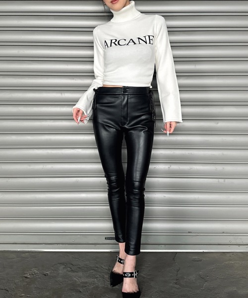 EGOIST(エゴイスト)の「ARCANEニットトップス(ニット/セーター・レディース・ホワイト/ボルドー/ブラック・FREE)」の11枚目の写真