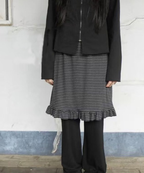 AsheKsha(アシクシャ)の「韓国風フェイクツーピースストライプパッチワークスカートパンツストレートカジュアルパンツ(その他パンツ・レディース・ダークグレー・M)」の8枚目の写真