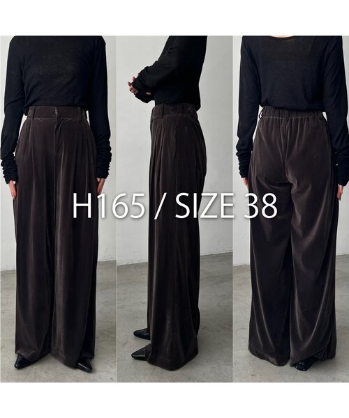 CAPRICIEUX LE'MAGE（カプリシューレマージュ）の「ベロアワイドパンツ（その他パンツ・レディース・チャコールグレー/グレイッシュベージュ・38/36）」の20枚目の写真