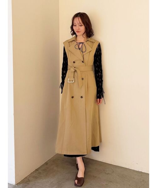 LAGUNAMOON（ラグナムーン）の「マルチWAYダブルカラートレンチコート（トレンチコート・レディース・ベージュ・MEDIUM/SMALL）」の6枚目の写真
