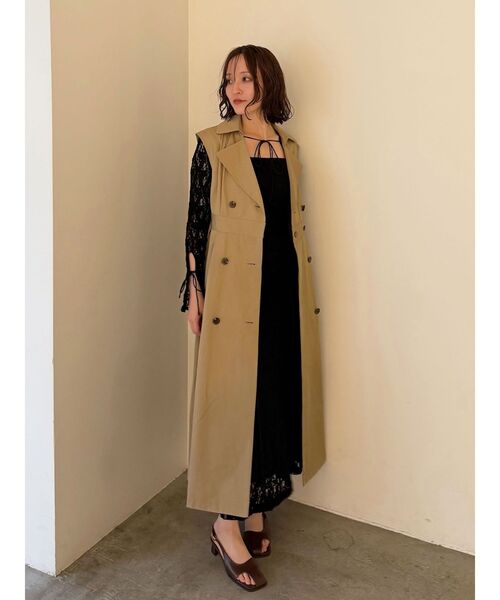 LAGUNAMOON（ラグナムーン）の「マルチWAYダブルカラートレンチコート（トレンチコート・レディース・ベージュ・MEDIUM/SMALL）」の7枚目の写真