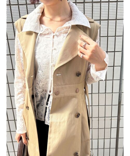 LAGUNAMOON（ラグナムーン）の「マルチWAYダブルカラートレンチコート（トレンチコート・レディース・ベージュ・MEDIUM/SMALL）」の16枚目の写真