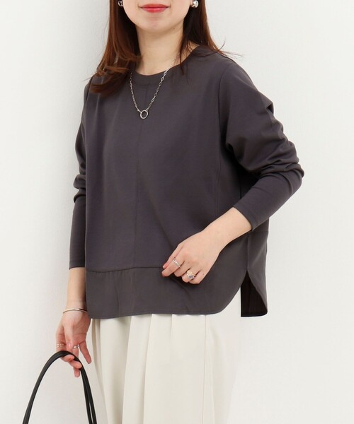 NOLLEY’S(ノーリーズ)の「ポンチローマ切替プルオーバーカットソー(Tシャツ/カットソー・レディース・オフホワイト/チャコールグレー/ネイビー/ホワイト系その他・38)」の3枚目の写真