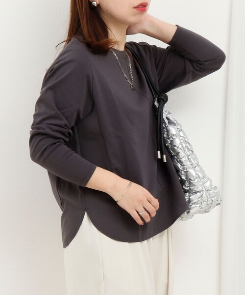 NOLLEY’S(ノーリーズ)の「ポンチローマ切替プルオーバーカットソー(Tシャツ/カットソー・レディース・オフホワイト/チャコールグレー/ネイビー/ホワイト系その他・38)」の5枚目の写真