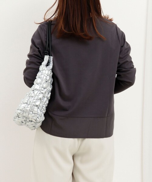 NOLLEY’S(ノーリーズ)の「ポンチローマ切替プルオーバーカットソー(Tシャツ/カットソー・レディース・オフホワイト/チャコールグレー/ネイビー/ホワイト系その他・38)」の19枚目の写真