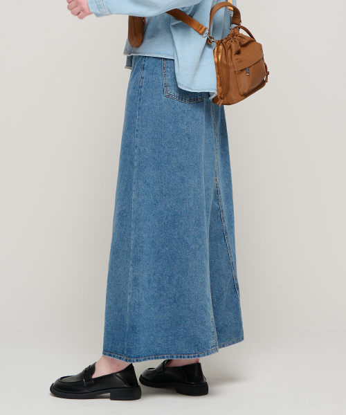 ROIDESROIS（ロワデロワ）の「マキシデニムロングスカート(ブルー)（スカート・レディース・その他・S/M/L）」の2枚目の写真