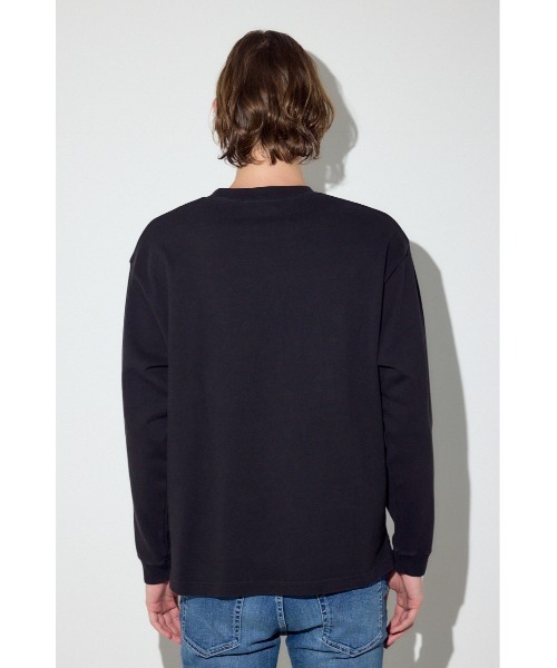 AZUL by moussy（アズールバイマウジー）の「NO ALTERNATIVE長袖Tシャツ（Tシャツ/カットソー・メンズ・ブラック/ホワイト・LARGE/MEDIUM/SMALL）」の11枚目の写真