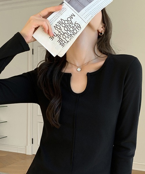 Flugge(フラッジー)の「丸ネック長袖カットソー(Tシャツ/カットソー・レディース・アイボリー/ブラック・LARGE/MEDIUM)」の4枚目の写真