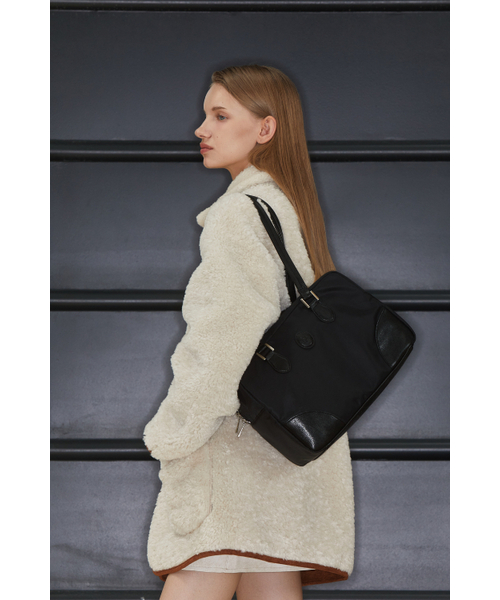 ANOETIC（アノエティック）の「NYLON SQUARE SHOULDER BAG_BLACK（ショルダーバッグ・レディース・ブラック・FREE）」の5枚目の写真