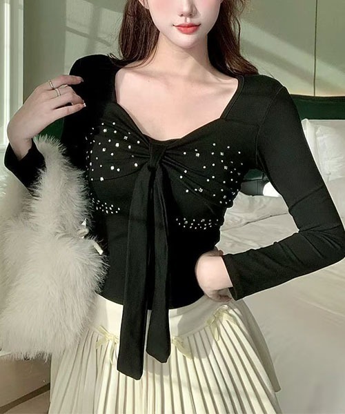 gossip！ロサンゼルス（ゴシップロサンゼルス）の「ビジューデザイン フロントリボンカットソー（Tシャツ/カットソー・レディース・ブラック/レッド/ホワイト・FREE）」の2枚目の写真