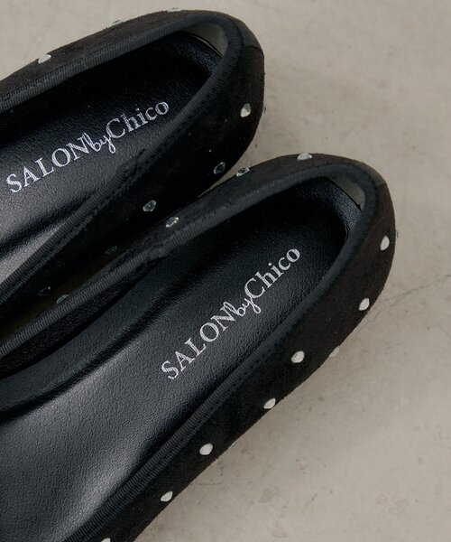 Chico(チコ)の「【SALON by Chico】ミドルビジューリボンバレエシューズ(パンプス・レディース・ホワイト/ベージュ/ブラック・LARGE/MEDIUM/SMALL)」の8枚目の写真