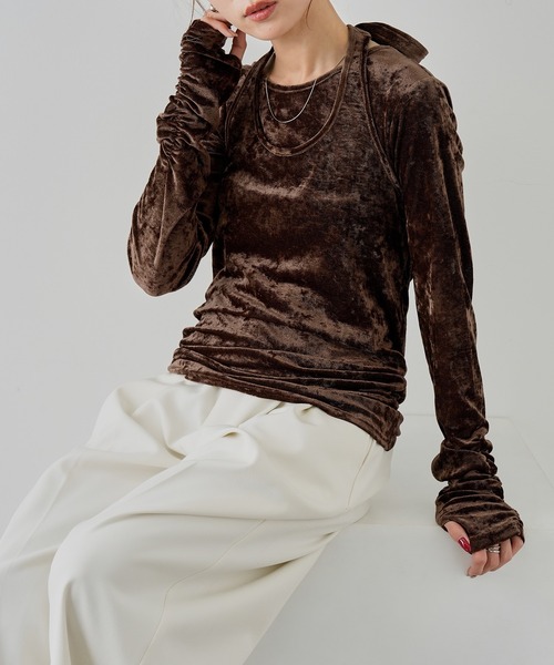 NOGLE(ノグル)の「【NOGLE/ノグル】シアーベロアホルターネックレイヤードトップス(Tシャツ/カットソー・レディース・グレー系/ブラウン/アイボリー/ブラック・FREE)」の4枚目の写真