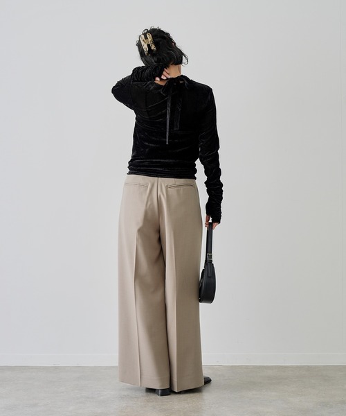 NOGLE(ノグル)の「【NOGLE/ノグル】シアーベロアホルターネックレイヤードトップス(Tシャツ/カットソー・レディース・グレー系/ブラウン/アイボリー/ブラック・FREE)」の13枚目の写真