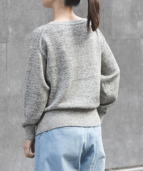 FORK&SPOON(フォークアンドスプーン)の「FORK&SPOON テープヤーンボートネックニット(ニット/セーター・レディース・ベージュ系その他/ブラック系その他・1)」の4枚目の写真