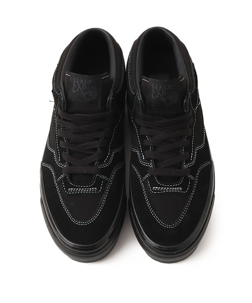 VANS（バンズ）の「VANS LX Half Cab Reissue 33 / バンズ LX ハーフキャブ リイシュー33（スニーカー・メンズ・ブラック・29.0cm/28.5cm/28.0cm/27.5cm/27.0cm/26.5cm/26.0cm/25.5cm/30.0cm）」の2枚目の写真