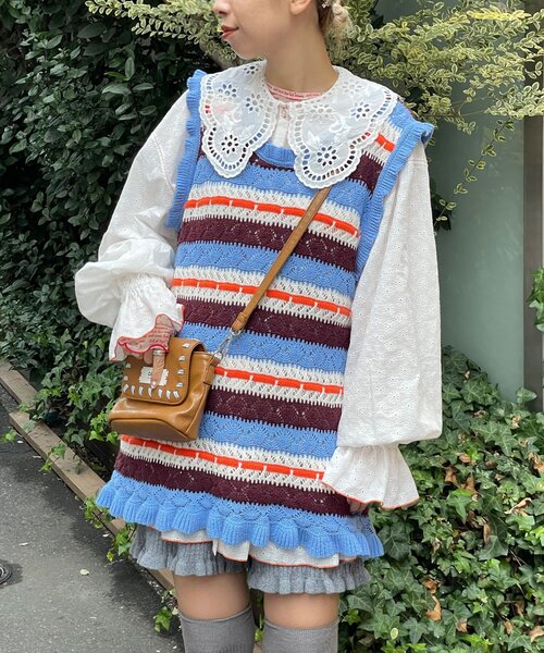 HELLO.SANFRANCISCO（ハローサンフランシスコ）の「【HELLO.SANFRANCISCO/ハローサンフランシスコ】フリルレースチュニックブラウス（シャツ/ブラウス・レディース・サックスブルー/ピンク/ホワイト・ONE SIZE）」の6枚目の写真