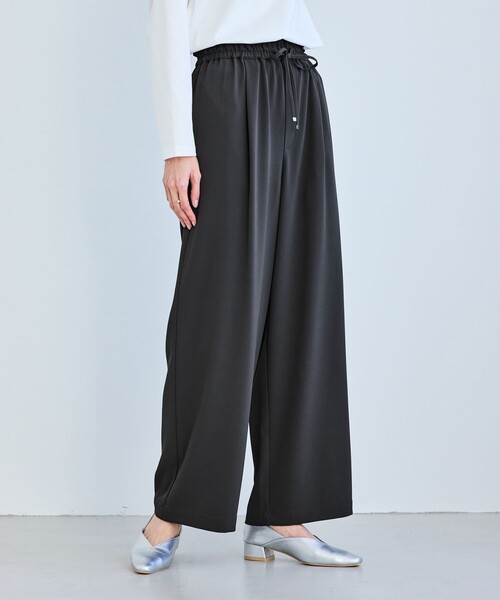 ROPE' PICNIC（ロペピクニック）の「ステファニージョグイージーワイドパンツ（その他パンツ・レディース・ベージュ/イエロー/ライトグリーン/チャコールグレー・S/L/M）」の2枚目の写真