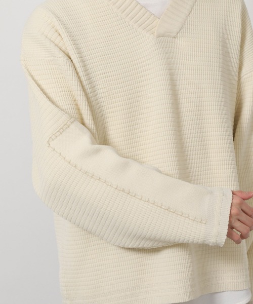 LAKOLE(ラコレ)の「Vネックエルボー刺繍プルオーバー / 648031(ニット/セーター・メンズ・ブラック/アイボリー・MEDIUM/LARGE)」の10枚目の写真