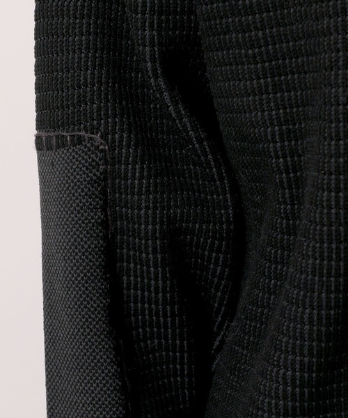 LAKOLE(ラコレ)の「Vネックエルボー刺繍プルオーバー / 648031(ニット/セーター・メンズ・ブラック/アイボリー・MEDIUM/LARGE)」の13枚目の写真