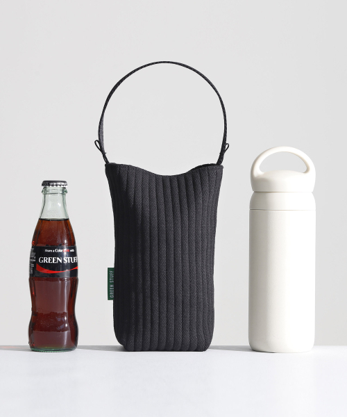 GREEN STUFF(グリーンスタッフ)の「STUM mini bag 48 - corduroy canvas black(メッセンジャーバッグ・レディース・その他・FREE)」の4枚目の写真