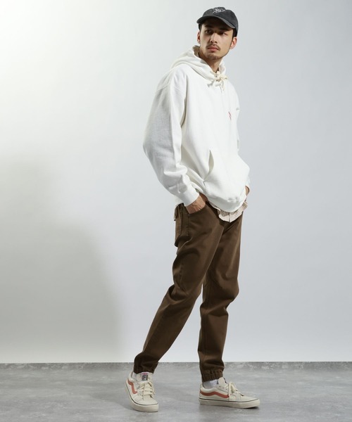 Free&Easy(フリーアンドイージー)の「【Free&Easy(フリーアンドイージー)】別注 刺繍ロゴCAP(キャップ・メンズ・レッド/ブルー/チャコール・FREE)」の4枚目の写真