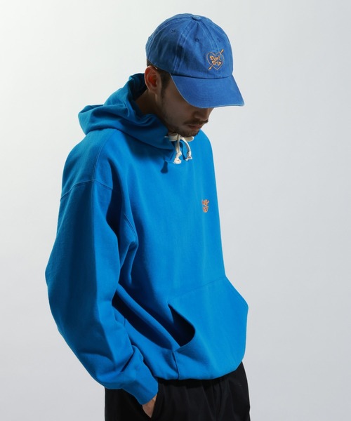 Free&Easy(フリーアンドイージー)の「【Free&Easy(フリーアンドイージー)】別注 刺繍ロゴCAP(キャップ・メンズ・レッド/ブルー/チャコール・FREE)」の7枚目の写真