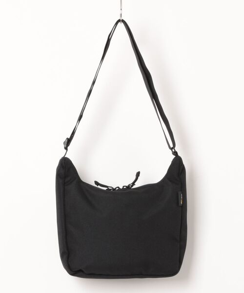 WILD THINGS（ワイルドシングス）の「【WILD THINGS】ROUND SHOULDER BAG ラウンドショルダーバッグ コーデュラ 軽量（ショルダーバッグ・メンズ・ネイビー/ブラック/カーキ・ONE SIZE）」の4枚目の写真