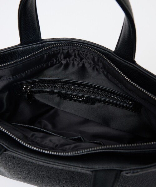 ABAHOUSE les essentiels（アバハウスレエッセンシャル アバハウス エッセンシャル）の「【ABAHOUSE　les essentiels】定番ミニトートバッグ / スプリットレザー/シュリンク/クラッチバッグ付き（トートバッグ・メンズ・ネイビー/ブラック/グレー・フリー）」の13枚目の写真