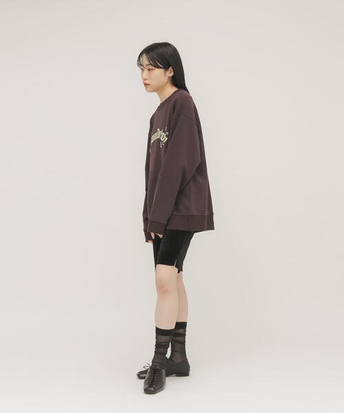 KBF（ケイビーエフ）の「ルーズスタッズスウェット（スウェット・レディース・チャコールグレー/オートミール/ダークブラウン・ONE）」の9枚目の写真