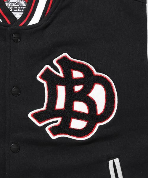 BEN DAVIS(ベンデイビス)の「【BEN DAVIS(ベンデイビス)】SWEAT STADIUM JACKET / スラックス ジャケット 刺繍 ワンポイント 裏毛 ワッペン(スウェット・メンズ・その他1/カーキ/ブラック・X-LARGE/LARGE/MEDIUM)」の8枚目の写真