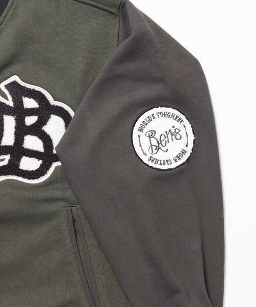 BEN DAVIS(ベンデイビス)の「【BEN DAVIS(ベンデイビス)】SWEAT STADIUM JACKET / スラックス ジャケット 刺繍 ワンポイント 裏毛 ワッペン(スウェット・メンズ・その他1/カーキ/ブラック・X-LARGE/LARGE/MEDIUM)」の19枚目の写真