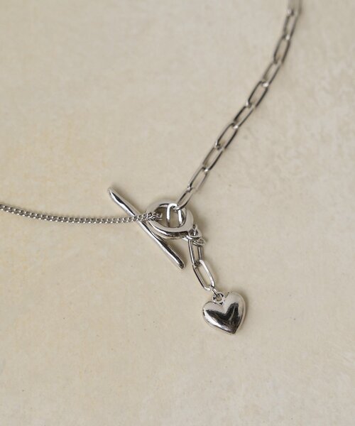 goocy（グーシー）の「アシメチェーンハートネックレス（リング・レディース・シルバー・FREE）」の2枚目の写真
