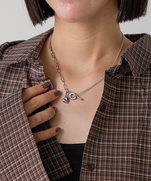 goocy（グーシー）の「アシメチェーンハートネックレス（リング・レディース・シルバー・FREE）」の4枚目の写真