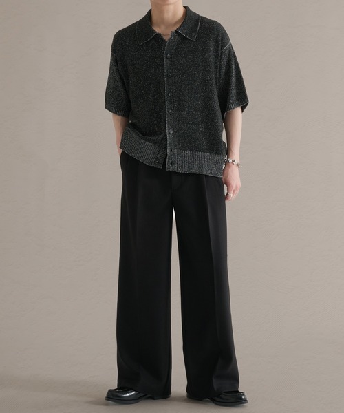 epnok（エプノック）の「プレーティングルーズ半袖ニットシャツ（ニット/セーター・メンズ・ブルー/ブラック/ベージュ・SMALL/LARGE/MEDIUM）」の9枚目の写真