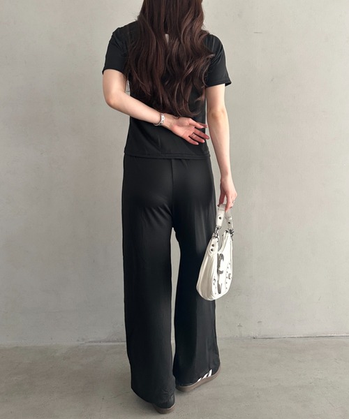 MYMOOD.(マイムード)の「無地半袖×ロングパンツ ルームウェア 2点セット 単品使い可能◎(セットアップ・レディース・ブラック/グレー・FREE)」の7枚目の写真