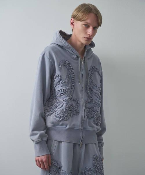 TAAKK（ターク）の「【TAAKK/ターク】Zip Hoodie（パーカー・メンズ・ブラック/ブルー・3/2）」の5枚目の写真