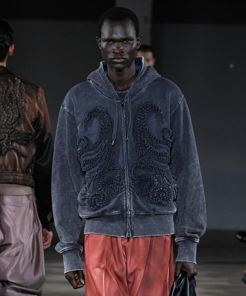 TAAKK（ターク）の「【TAAKK/ターク】Zip Hoodie（パーカー・メンズ・ブラック/ブルー・3/2）」の21枚目の写真