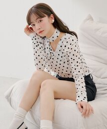Chico | 【SALON by Chico】チョーカー付きフロッキードットレーストップス(Tシャツ/カットソー)